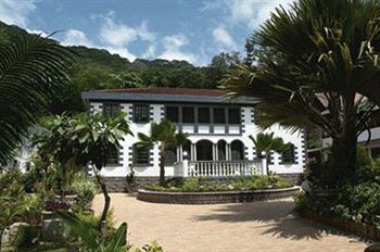 Hotel Chateau St Cloud La Passe Seychelles thumbnail